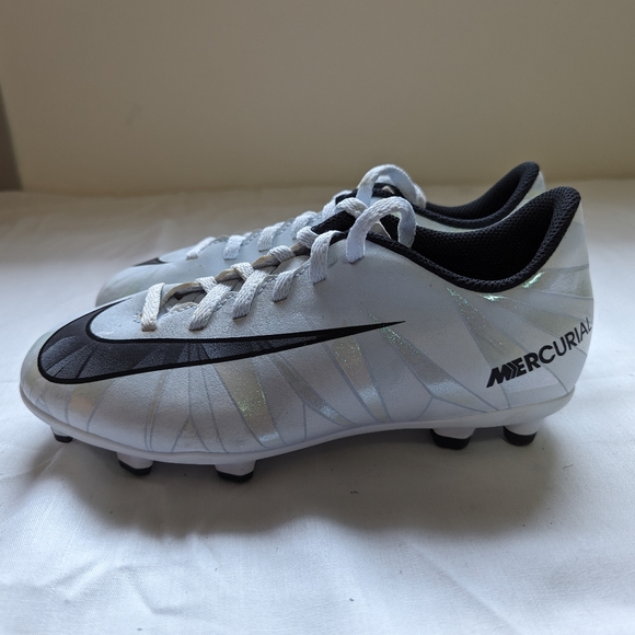 Nike CR7 mercurial vapor III - Picture 2 of 9